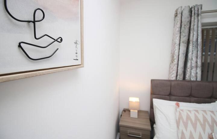 City Centre, Parking, Smart Tv'S In All Rooms Swansea Ngoại thất bức ảnh